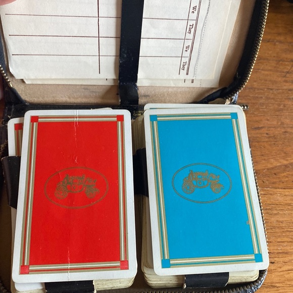 Vintage Kingsbridge Austria ground leather zippered card case & 2 decks of cards - Picture 4 of 11